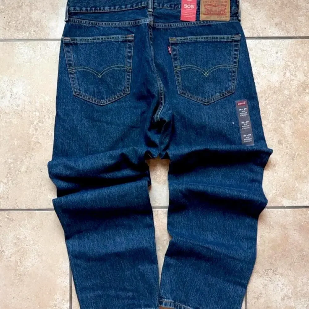 NWT Levis 505 Jeans - Size 36 x 29